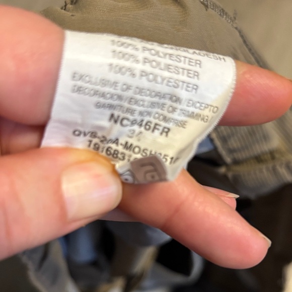 Wrangler Men's Brown Flat Front Shorts - Picture 2 of 4